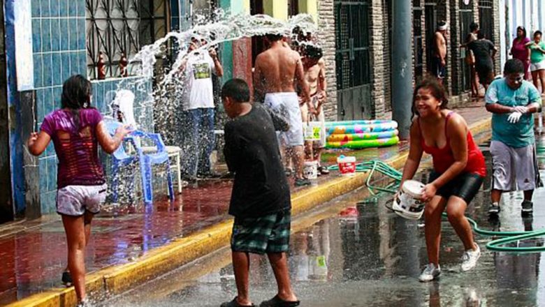 Alcalde de La Paz anuncia sanciones contra derroche de agua en el Carnaval 2023
