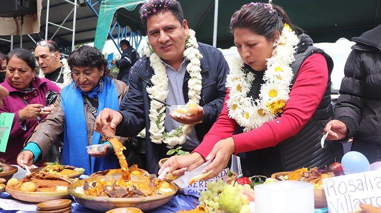 Sacaba –  Cochabamba: Unas 1.700 personas saborearon el rico puchero carnavalero