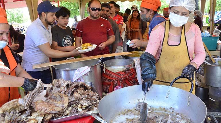 Carnaval cochala: Venden 70 mil platos en Feria del Puchero