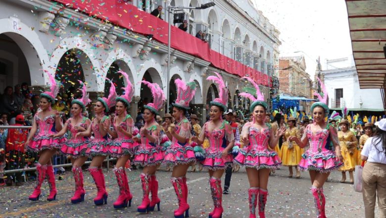 Silva informa que en Oruro se trabajará en una ley para regular los aspectos de organización del Carnaval