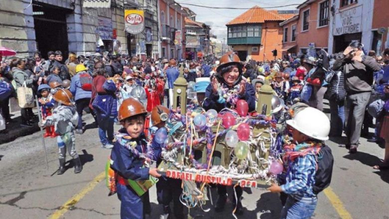 Corso infantil y entradas de carnaval regresan tras dos años en Potosí