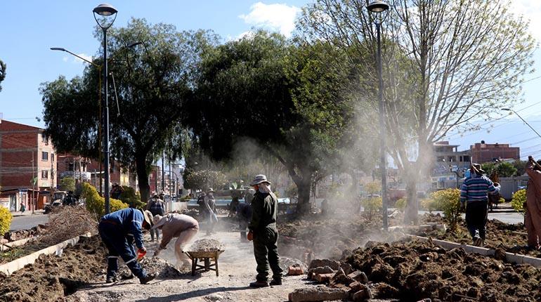 Realizan el mantenimiento del Prado de Quillacollo para Urkupiña