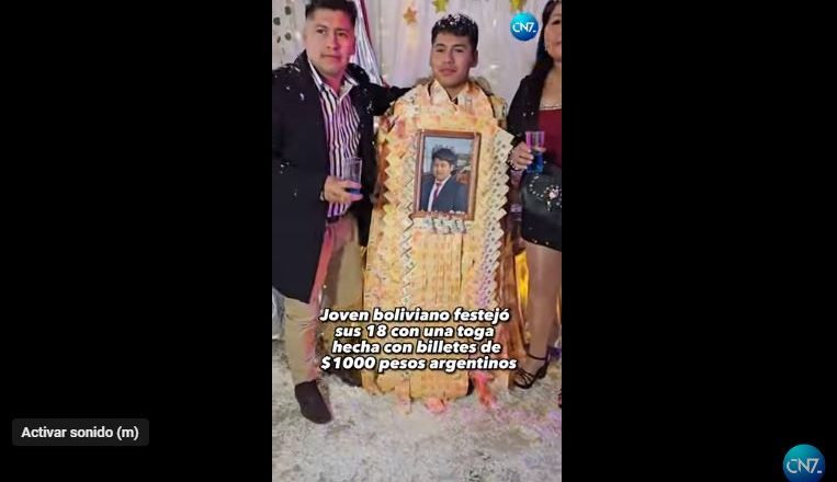 Viral: joven boliviano en Argentina cumple 18 años y recibe 400.000 pesos en tradicional “tipaku”