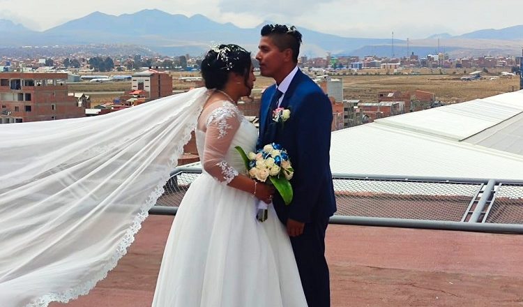 Los recién casados pueden hacer su paseo en el helipuerto de El Alto