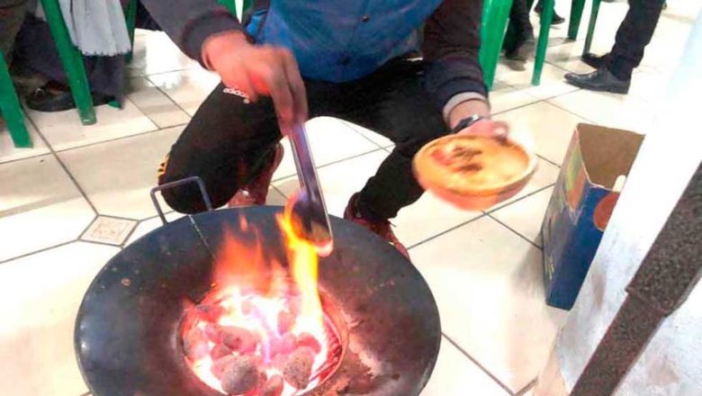 Potosí: Preparan el plato más grande de kalapurka en feria gastronómica