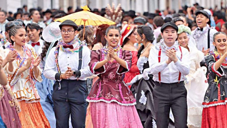 Carnaval de Antaño resaltó la tradición de los sucrenses