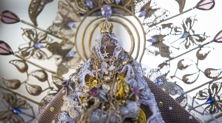 Bolivia declara Patrimonio Nacional a la Virgen de las Letanías, considerada la “más pequeña del mundo”