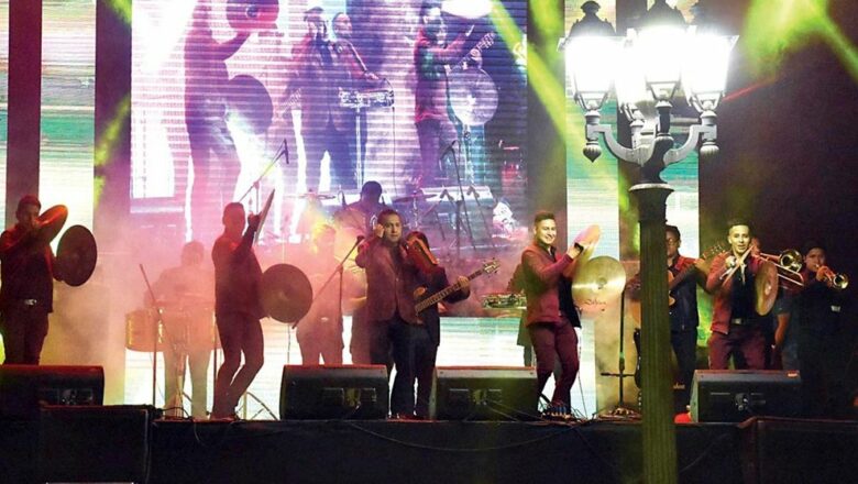 Artistas de los 9 departamentos darán serenata a Bolivia