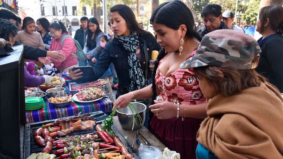 Gastronomía, producción y turismo presentes el fin de semana en ferias en Cochabamba