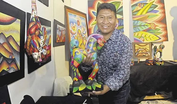 Mamani Mamani lleva sus colores a Quito para recordar a Guayasamín