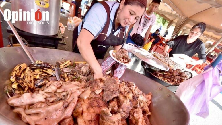 Cochabamba, feria de la Chicha y el Chicharrón movió más de Bs un millón