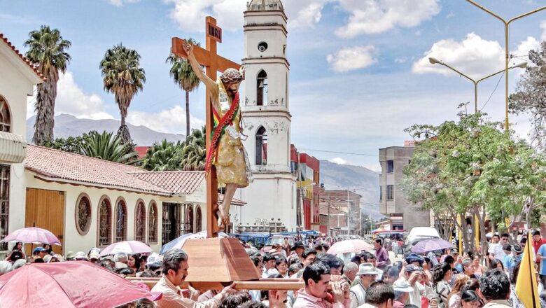 Cochabamba: Fieles celebran fiesta mayor del Señor del Buen Viaje en El Paso