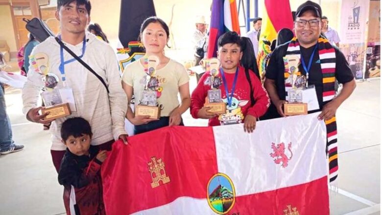 Potosí demuestra su talento con cuatro preseas en el festival del charango de Aiquile